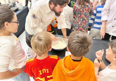 El Tormes continúa con la Oktoberfest 2024: ¡Hoy, Taller de Minibratwurst para los más pequeños!