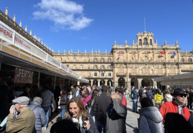 La 30ª Feria del Libro Antiguo y de Ocasión llega a la Plaza Mayor